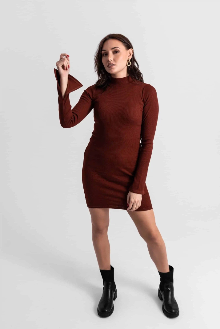Sukienka mini bawełniana z długim rękawem PRIMA czekoladowa
